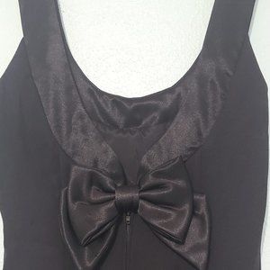 Holiday Office Party Perfect! Black Cocktail dress, low back, bow/satin trim